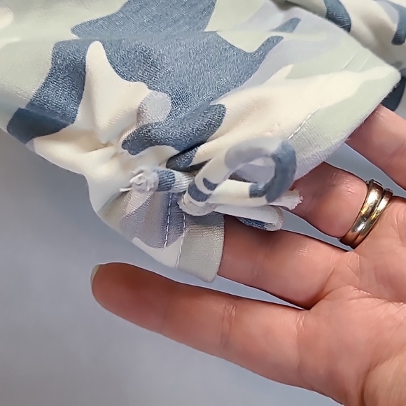 Crown of hearts large cotton camo dress.  Excellent Condition - Picture 4 of 4